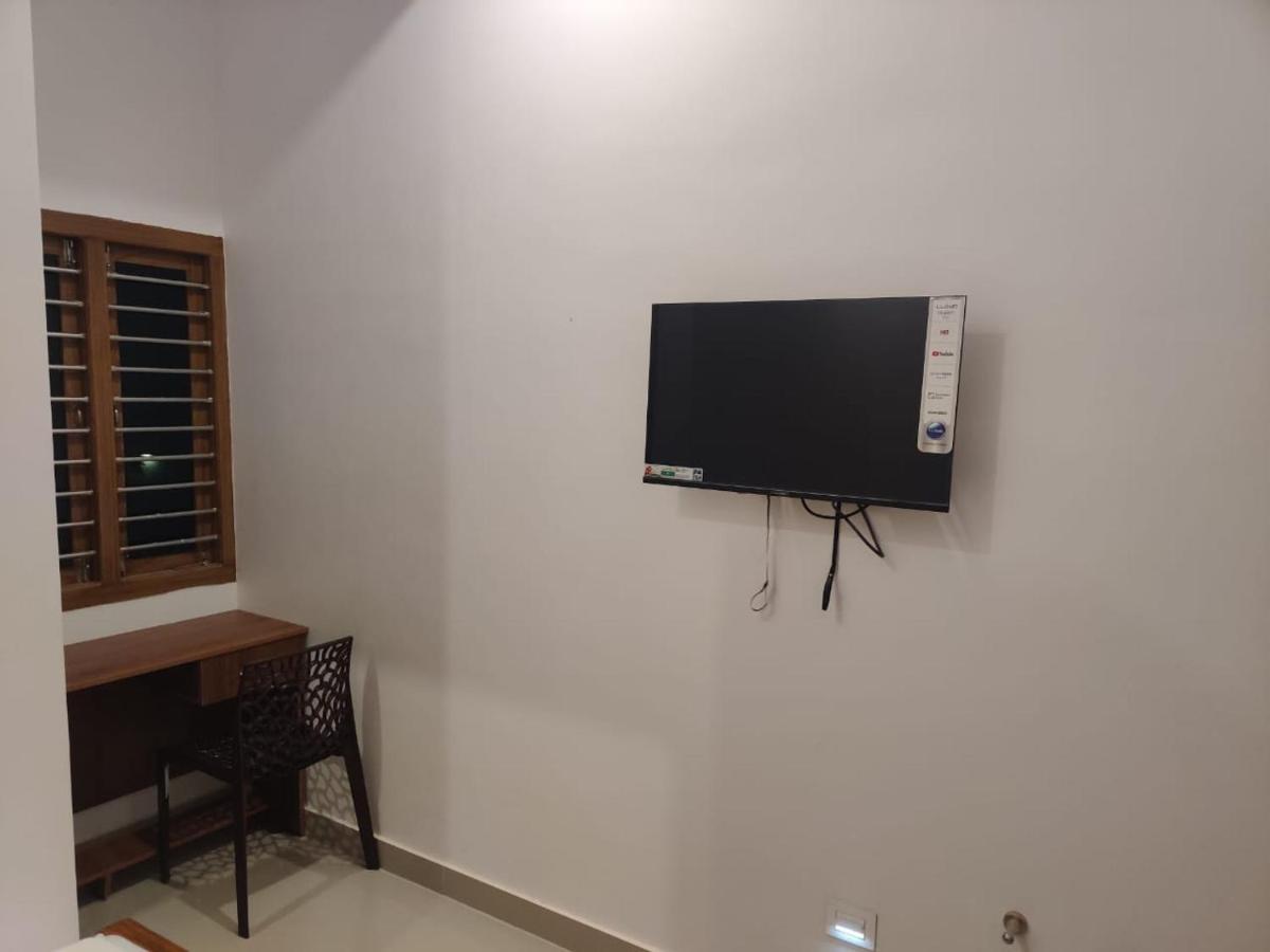 Sri Balaji Lodging Otel Tiruchchendūr Dış mekan fotoğraf