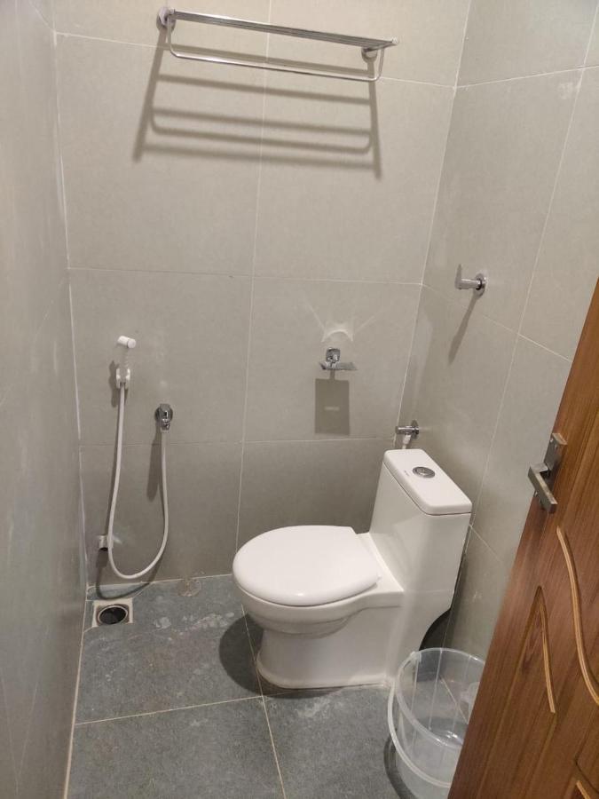 Sri Balaji Lodging Otel Tiruchchendūr Dış mekan fotoğraf