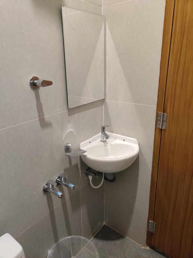 Sri Balaji Lodging Otel Tiruchchendūr Dış mekan fotoğraf