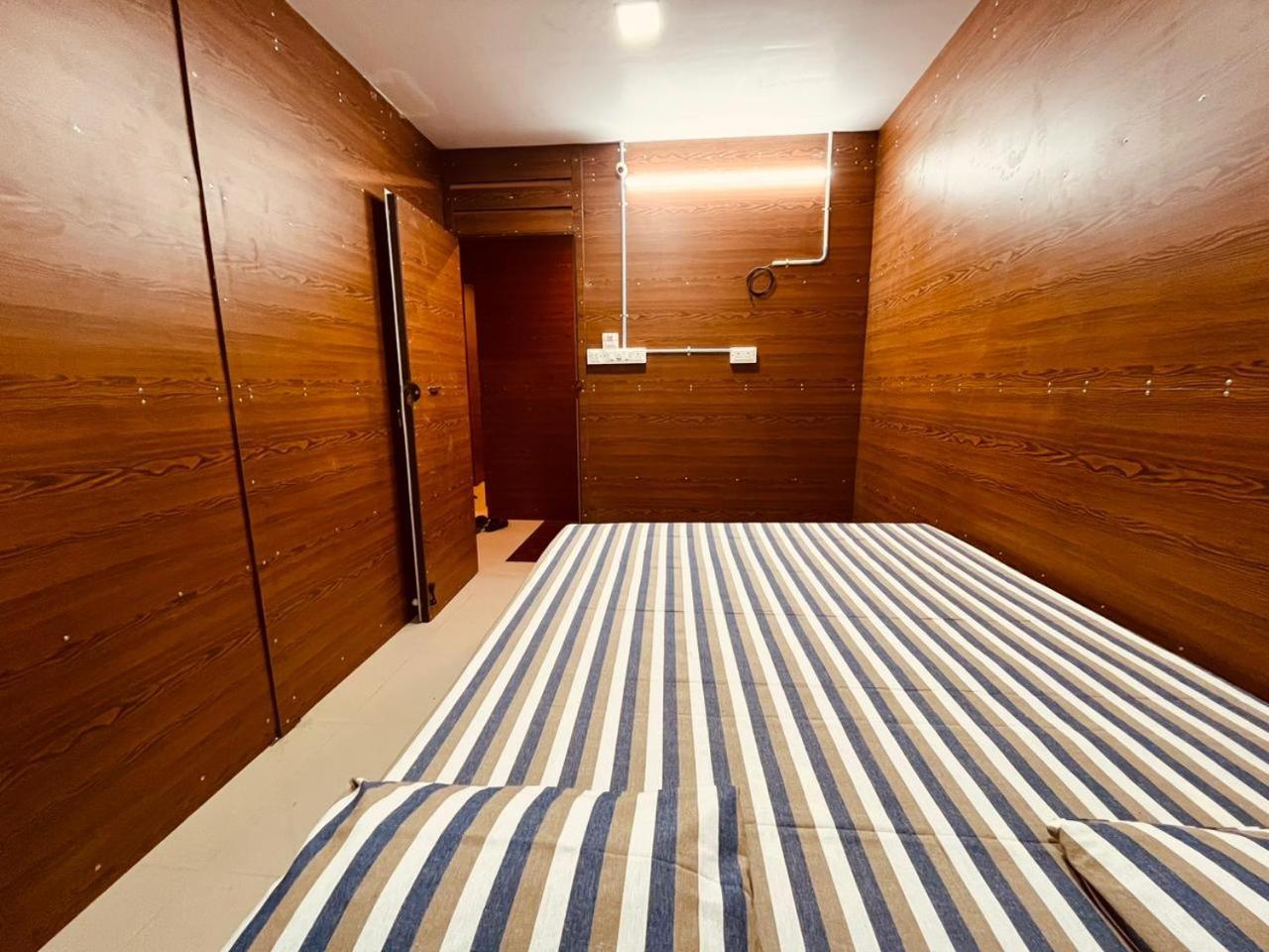 Sri Balaji Lodging Otel Tiruchchendūr Dış mekan fotoğraf
